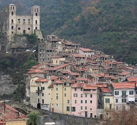 Feriegård Il Melograno Dolceacqua